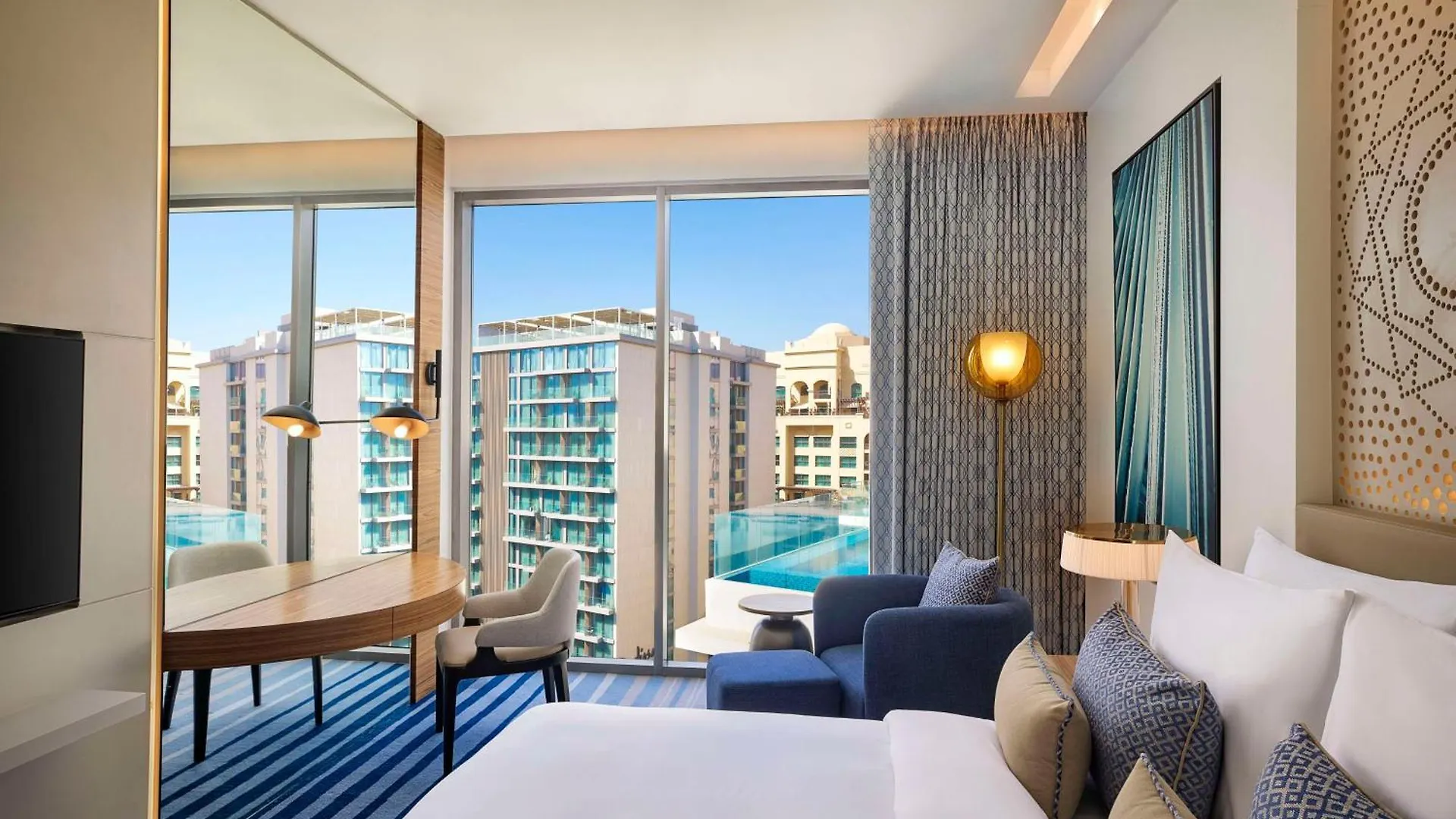 Tumbi West Palm Beach Hotel Dubai,Tapestry Collection Hilton