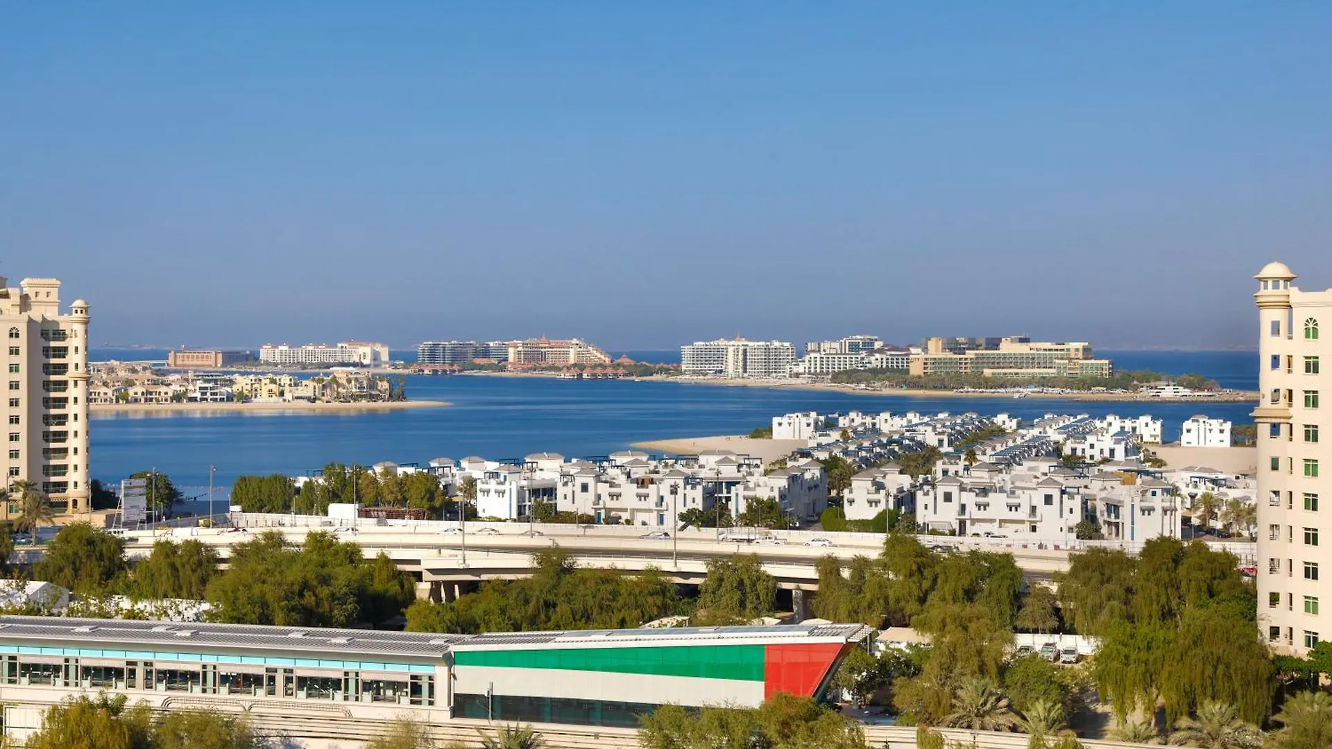 Tumbi West Palm Beach Hotel Dubai,Tapestry Collection Hilton Vereinigte Arabische Emirate