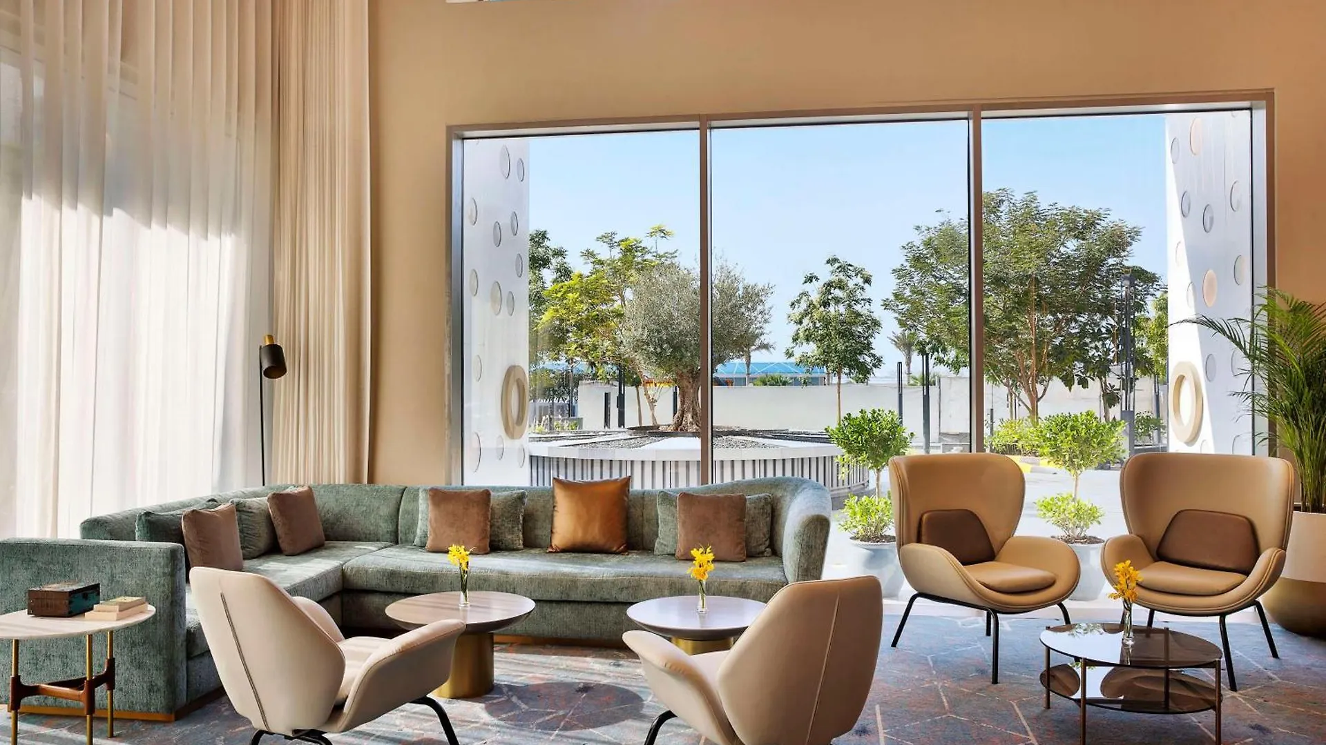 Tumbi West Palm Beach Hotel Dubai,Tapestry Collection Hilton